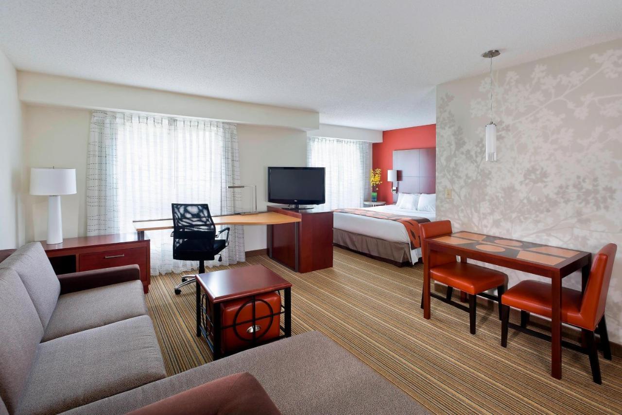 Residence Inn By Marriott Houston The Woodlands/Lake Front Circle Buitenkant foto